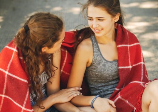 12 Heartwarming Moments When Kindness and Compassion Changed Lives