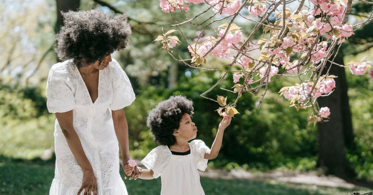 Children who grew up with a parent who never raised their voice but somehow commanded every room often develop a specific understanding of authority. They learn that real power never needs to announce itself