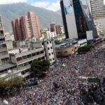 Cómo el colapso económico de Venezuela afecta la salud mental y la sociedad