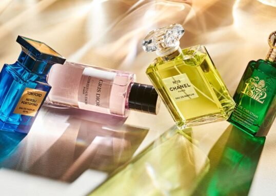 Powdery perfumes smell the most expensive: 5 elegant iris fragrances to wear this spring