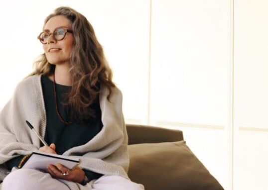 Psychology says people with genuinely strong self-worth don’t constantly affirm themselves