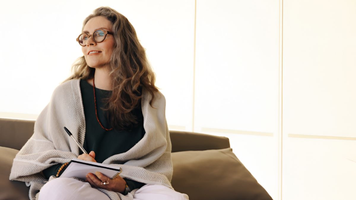 Psychology says people with genuinely strong self-worth don’t constantly affirm themselves