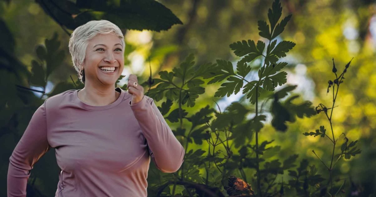 Psychology suggests that the kindest people don’t always end up surrounded by close friends; they have often learned to be helpful, understanding, and available in ways that make others feel cared for, but not necessarily understood by them